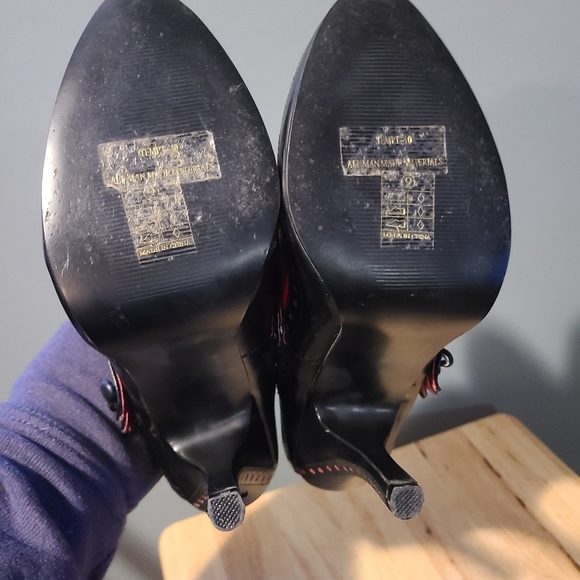 Bordello Tempt-10 size 8.5 - Picture 5 of 10